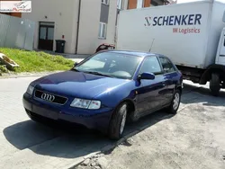 Niebieski ciemny Używany 2000 Audi A3 Hatchback | 10 500 zł