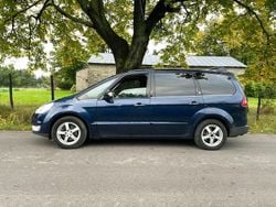 Niebieski Używany 2008 Ford Galaxy Minivan | 14 100 zł (Dobra cena)