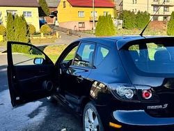 Czarny Używany 2004 Mazda 3 Hatchback | 10 000 zł (Dość drogi)