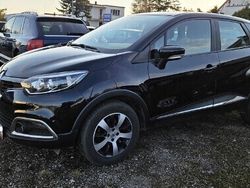 Czarny Używany 2017 Renault Captur SUV | 41 500 zł (Uczciwa cena)