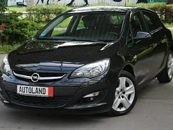 Czarny Używany 2014 Opel Astra Energy Hatchback | 31 999 zł