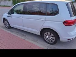 Biały Używany 2017 VW Touran Minivan | 48 500 zł (Uczciwa cena)