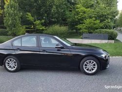 Czarny Używany 2016 BMW 318 Sedan/Limuzyna | 54 800 zł