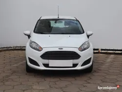 Biały Używany 2015 Ford Fiesta Hatchback | 22 999 zł (Uczciwa cena)