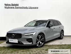 Szary Używany 2024 Volvo V60 Kombi | 179 900 zł (Dość drogi)