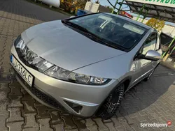 Srebrny Używany 2007 Honda Civic Hatchback | 6900 zł