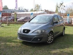 Szary Używany 2012 Seat Altea XL Minivan | 11 499 zł