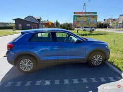 Niebieski Używany 2020 VW T-Roc SUV | 65 000 zł (Uczciwa cena)