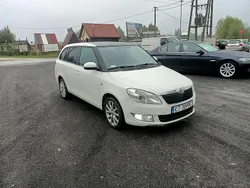 Biały Używany 2011 Skoda Fabia Kombi | 8950 zł (Uczciwa cena)