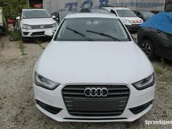 Biały Używany 2015 Audi A4 Kombi | 26 900 zł