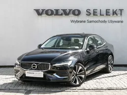 Czarny Używany 2022 Volvo S60 Sedan/Limuzyna | 134 900 zł (Dobra cena)