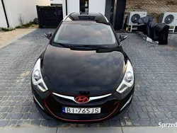 Czarny Używany 2015 Hyundai i40 Comfort Kombi | 33 500 zł (Uczciwa cena)