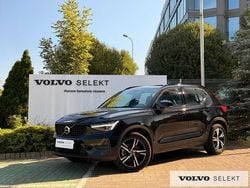 Czarny Używany 2025 Volvo XC40 SUV | 159 900 zł (Uczciwa cena)