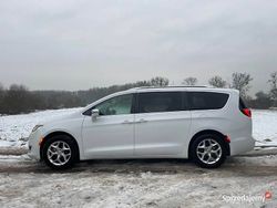 Używany 2020 Chrysler Pacifica Limited | 105 000 zł (Uczciwa cena)
