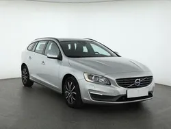 Srebrny Używany 2014 Volvo V60 Kombi | 34 999 zł (Dobra cena)