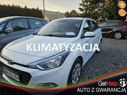 Biały Używany 2015 Hyundai i20 Hatchback | 29 900 zł (Uczciwa cena)
