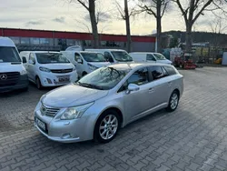 Srebrny (metalik) Używany 2010 Toyota Avensis Kombi | 17 900 zł (Dobra cena)