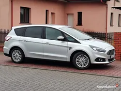 Srebrny Używany 2017 Ford S-MAX S Minivan | 55 900 zł (Super Cena)