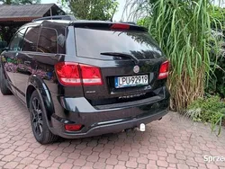 Czarny Używany 2014 Fiat Freemont Black Code SUV | 42 000 zł (Uczciwa cena)
