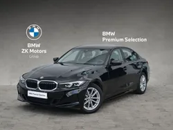 Czarny Używany 2023 BMW 318 Shadowline Sedan/Limuzyna | 159 900 zł (Dość drogi)