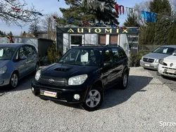 Czarny Używany 2004 Toyota RAV4 SUV | 17 900 zł (Uczciwa cena)