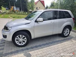Srebrny Używany 2013 Suzuki Grand Vitara SUV | 39 900 zł
