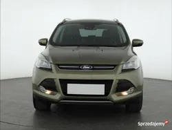 Zielony Używany 2013 Ford Kuga SUV | 43 999 zł (Uczciwa cena)