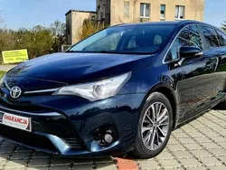 Inny kolor Używany 2015 Toyota Avensis Executive Kombi | 43 900 zł (Dość drogi)