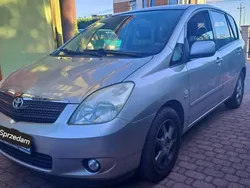 Używany 2003 Toyota Corolla Verso Minivan | 11 500 zł