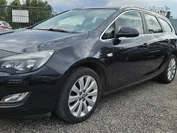 Brązowy Używany 2012 Opel Astra Kombi | 22 900 zł (Uczciwa cena)
