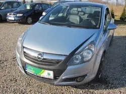 Srebrny Używany 2007 Opel Corsa Hatchback | 9000 zł