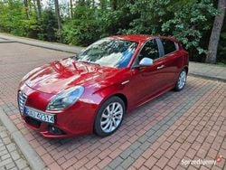 Czerwony Używany 2011 Alfa Romeo Giulietta Hatchback | 16 500 zł (Uczciwa cena)