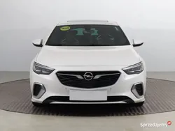 Biały Używany 2018 Opel Insignia Hatchback | 86 999 zł (Dość drogi)