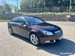 Brązowy Używany 2010 Opel Insignia Cosmo Sedan/Limuzyna | 31 500 zł (Uczciwa cena)