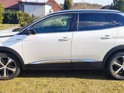 Biały Używany 2019 Peugeot 3008 GT-line SUV | 74 900 zł (Uczciwa cena)