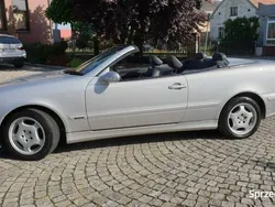 Srebrny Używany 2000 Mercedes CLK230 Avantgarde Kabriolet | 22 900 zł