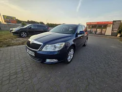 Niebieski (metalik) Używany 2010 Skoda Octavia Kombi | 17 900 zł (Uczciwa cena)