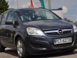 Inny kolor Używany 2009 Opel Zafira Minivan | 16 500 zł (Dość drogi)