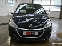 Szary Używany 2018 Peugeot 208 Hatchback | 10 800 zł