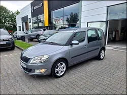 Srebrny (jasnoszary) Używany 2010 Skoda Roomster Style Kombi | 15 900 zł (Dobra cena)