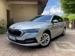 Srebrny Używany 2021 Skoda Octavia Kombi | 71 900 zł (Uczciwa cena)
