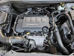 Grafitowy Używany 2013 Opel Astra Hatchback | 27 500 zł