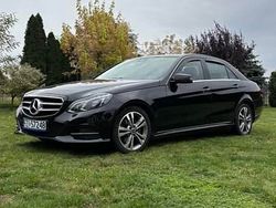 Czarny Używany 2013 Mercedes E200 Sedan/Limuzyna | 63 500 zł (Uczciwa cena)