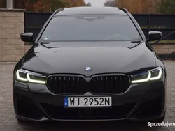 Szary Używany 2021 BMW 520 Shadowline Kombi | 139 000 zł (Dość drogi)