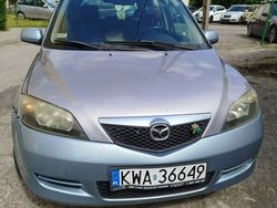 Srebrny Używany 2003 Mazda 2 Hatchback | 2700 zł