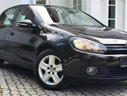 Czarny Używany 2010 VW Golf VI Hatchback | 19 900 zł (Uczciwa cena)