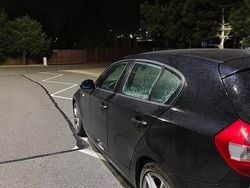 Czarny Używany 2006 BMW 118 Hatchback | 10 500 zł (Uczciwa cena)