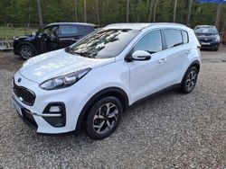 Biały Używany 2021 Kia Sportage SUV | 85 900 zł (Uczciwa cena)