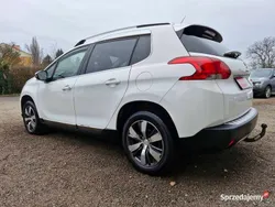 Biały Używany 2014 Peugeot 2008 Allure SUV | 35 900 zł (Uczciwa cena)