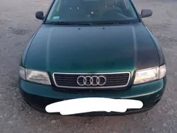 Zielony Używany 1996 Audi A4 Sedan/Limuzyna | 2000 zł (Dobra cena)